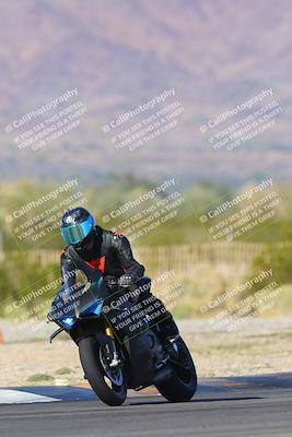media/Nov-06-2023-Moto Forza (Mon) [[ce023d0744]]/4-Beginner Group/Session 4 (Turns 2 and 1 Exit)/